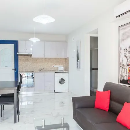 Must - Evripidou Flats Apartment Larnaca